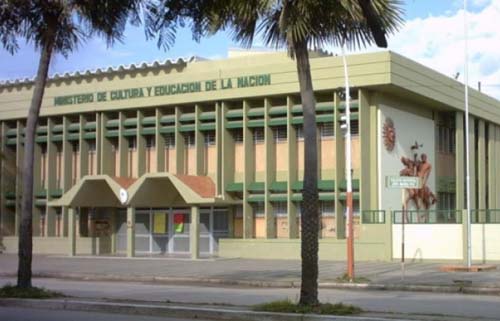 El Colegio Nacional en defensa del plan de estudios EsChaco