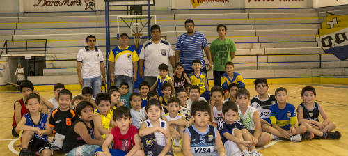 SAMEEP don tableros de mini b squet a clubes de Resistencia y