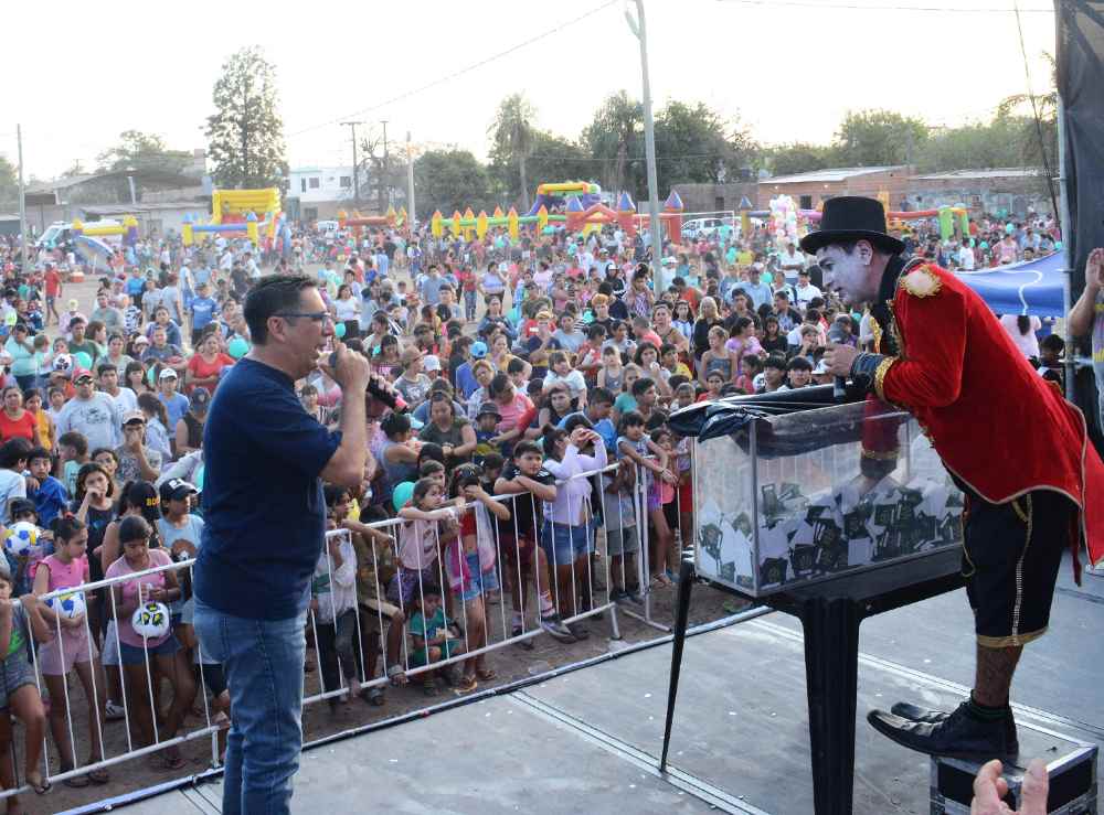 Gustavo particip de la gran fiesta de los chicos EsChaco