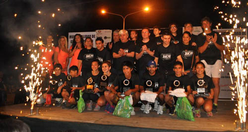 Se corri en Pinedo la primer marat n nocturna del Chaco EsChaco