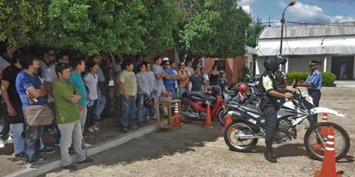 Se realiz taller de seguridad vial para motomandados EsChaco