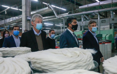 Santana Textil incorpora maquinaria y suma 100 nuevos puesos de