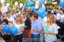 Suelta de globos por el Da del Autismo