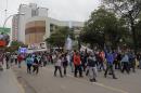 Marcha del da despus de la represin de la Plaza