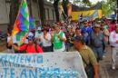 Movimientos Sociales protestan frente a Casa de Gobierno