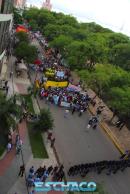 Movimientos Sociales protestan frente a Casa de Gobierno